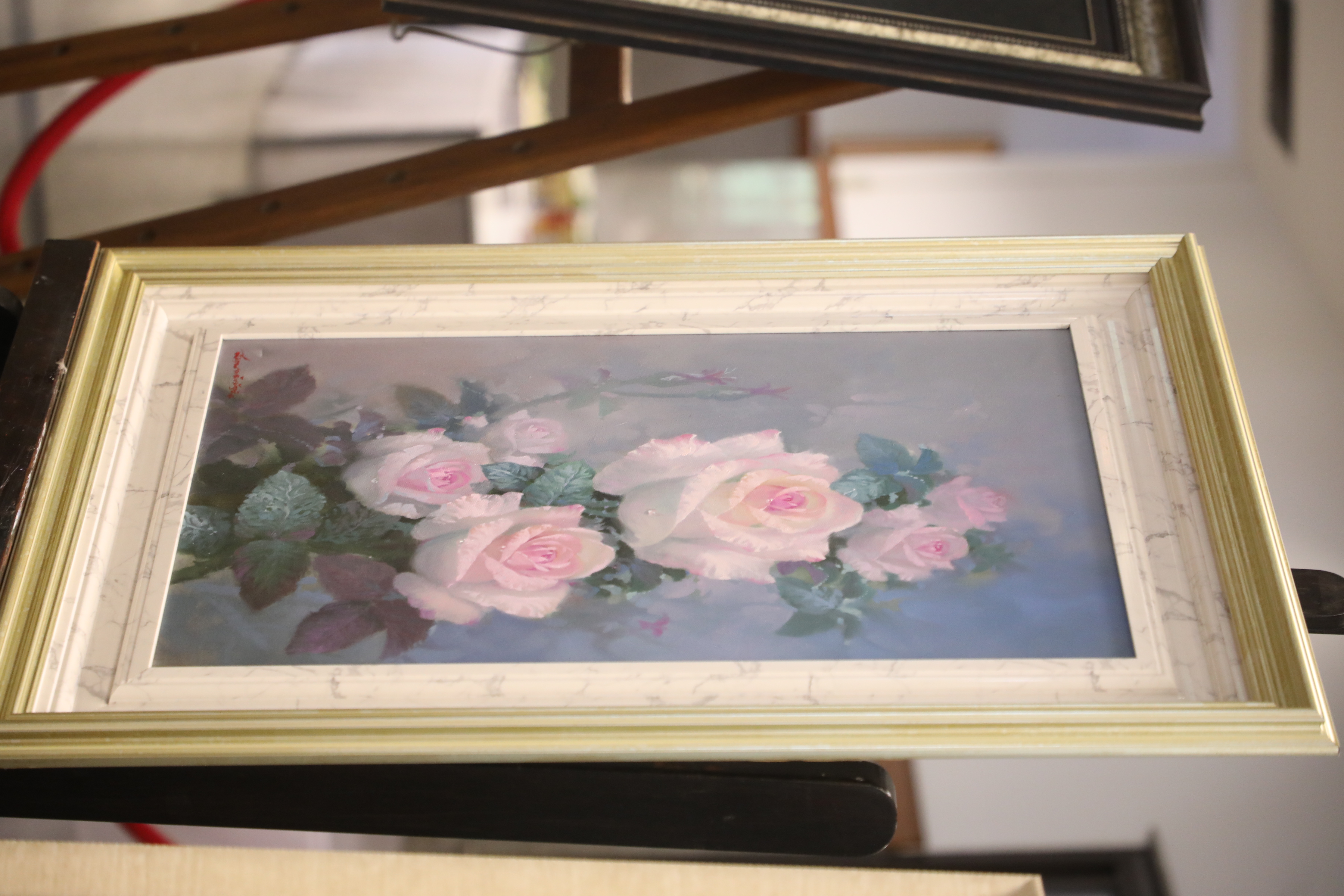 title - มากกว่าความรักระหว่างคู่ครอง คือความรักต่อปวงชน ส.ป.ก. จัดงาน “รักแห่งศิลป์ รักแห่งแผ่นดิน” พลังแห่งศิลปะที่เชื่อมโยงสถาบันและประชาชน